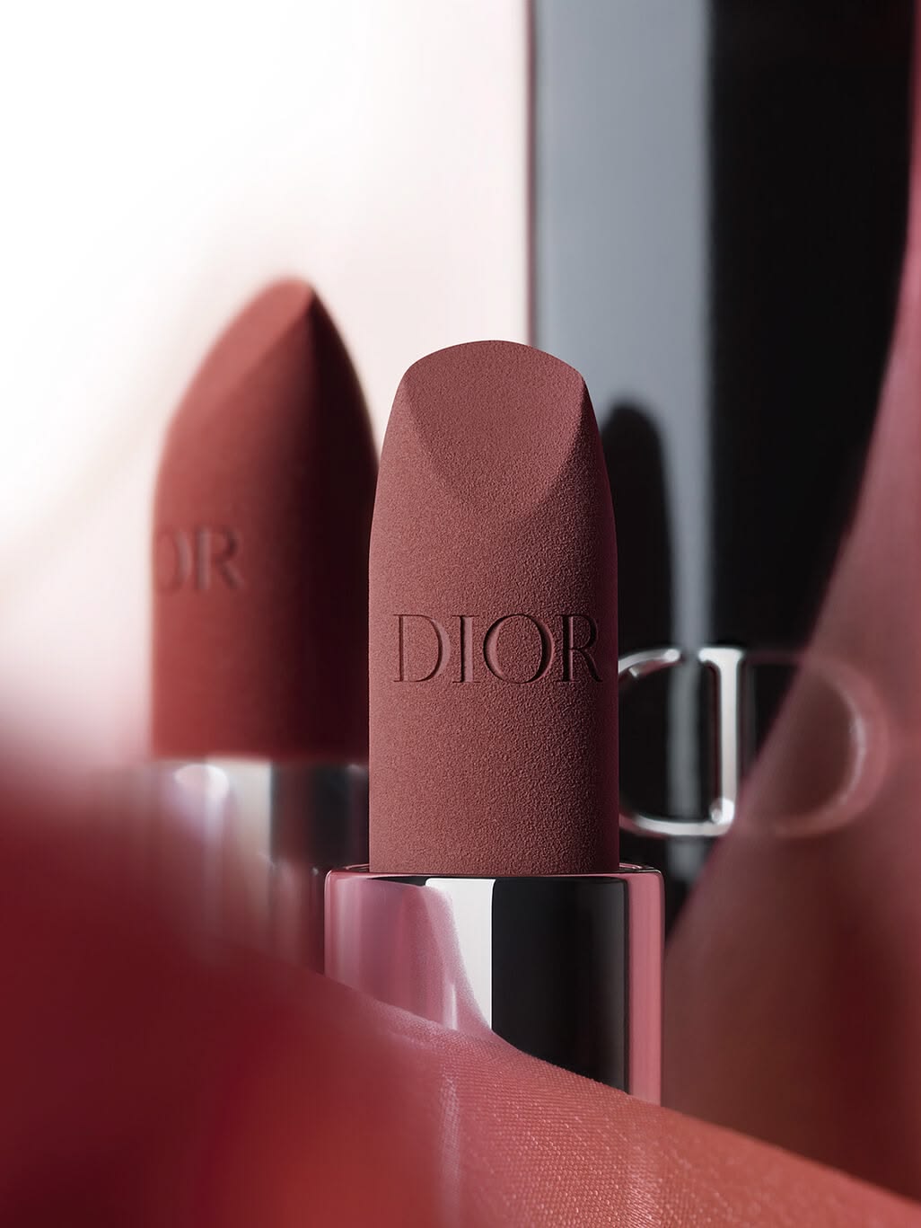Dior Beauty vs. Competitors: What Sets This Brand Apart?