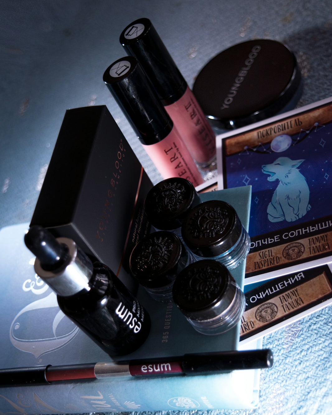 black and pink makeup kit